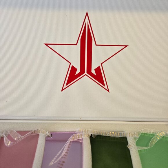 **SALE**JEFFREE STAR BEAUTY KILLER ORNAMENT SET - Picture 3 of 6